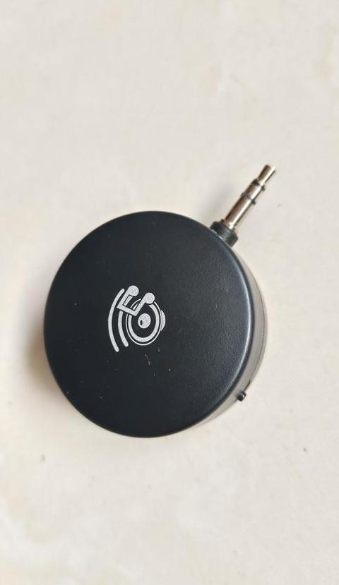 手机扬声器有杂音滋滋声音变小