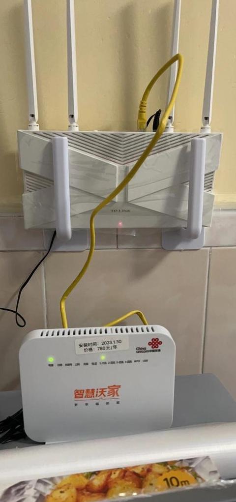路由器两灯亮揭秘：状态与故障排查指南