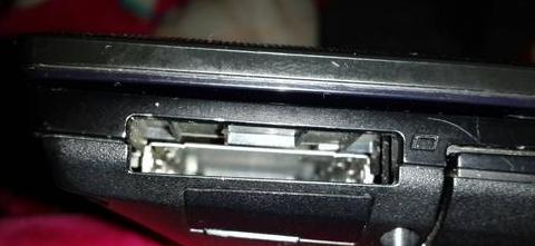 联想电脑旁边的插口都是什么