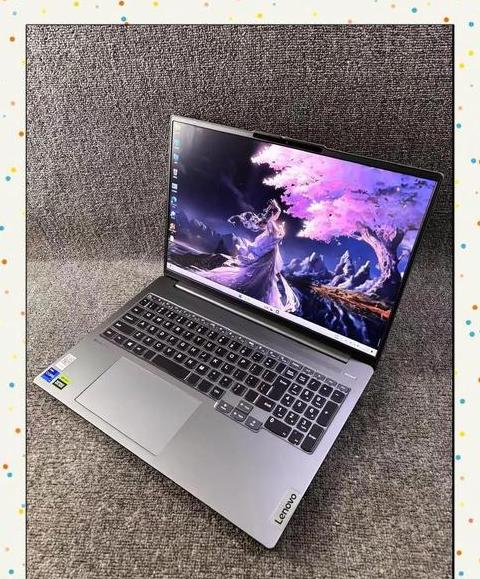 联想小新为啥有两个充电口呢