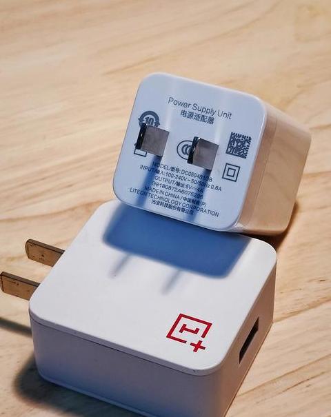 一加手机插u盘怎么使用