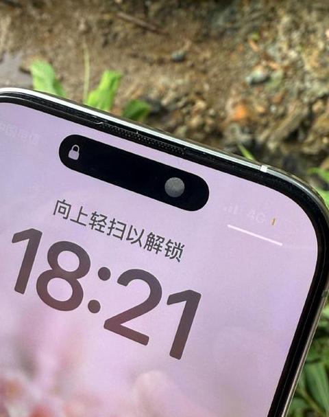 手机进水1-2秒有事吗