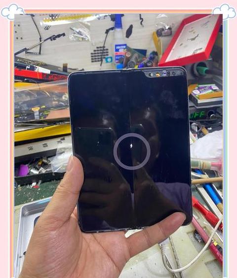 三星Zflip折叠屏使用与保养指南