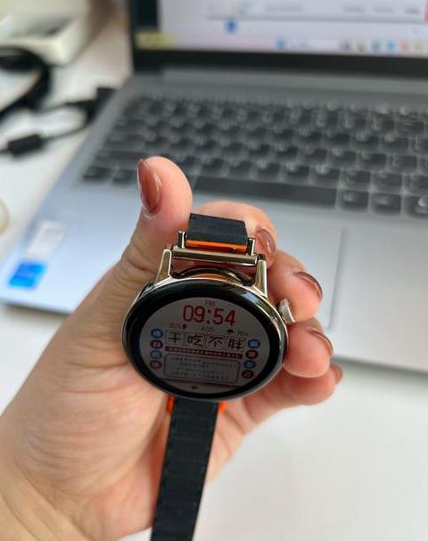 华为watch4表带接口多少mm