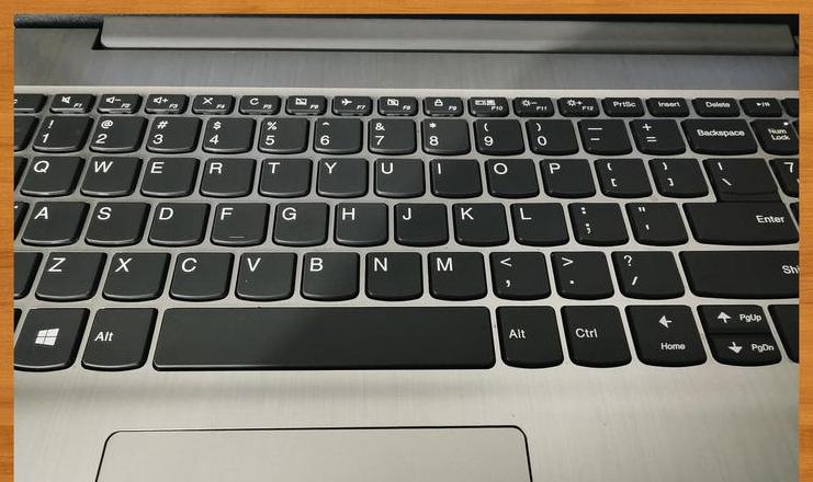 电脑鼠标键盘失灵问题解析及解决技巧