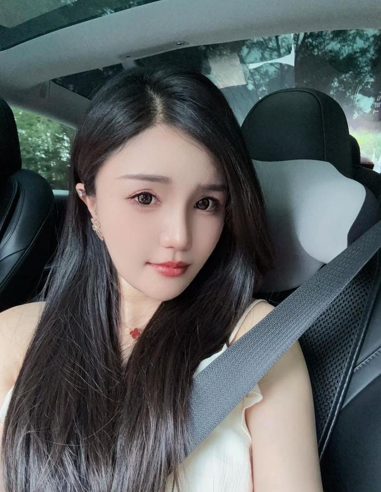 iphone自拍为什么那么丑