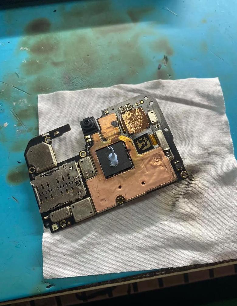 红米k40s维修价目表