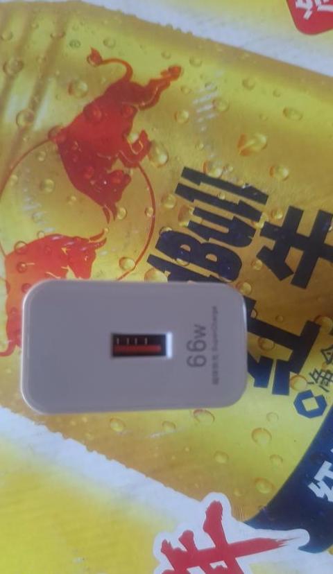 iPhone15充电攻略：安卓充电器可用否？如何安全充电？