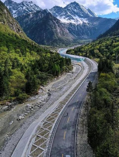手机怎么查看两地公路距离