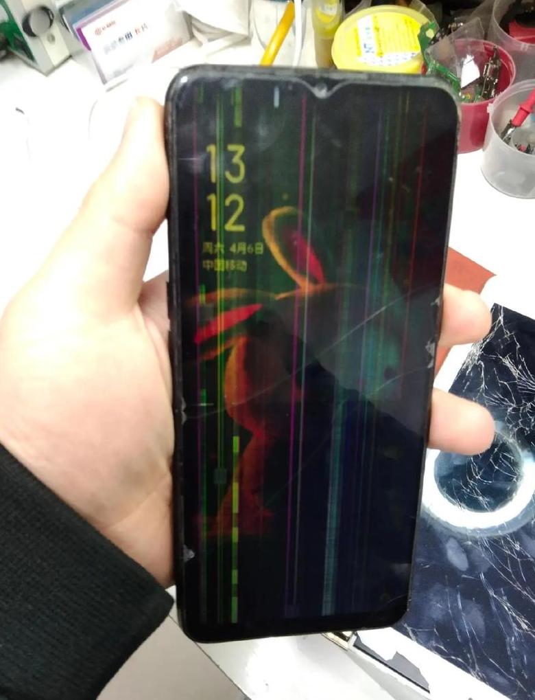 手机屏幕不亮但触控正常的原因及解决方法