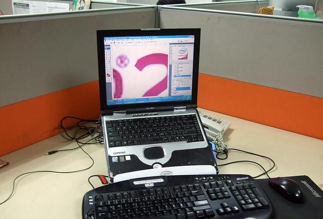 笔记本显示器转换到其他显示器