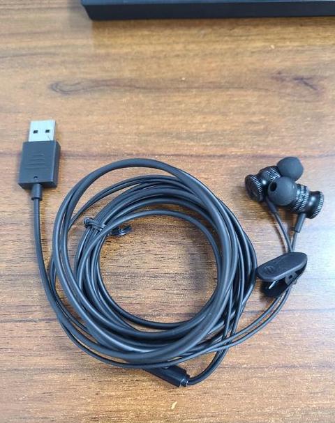 usb耳机怎么连接电脑