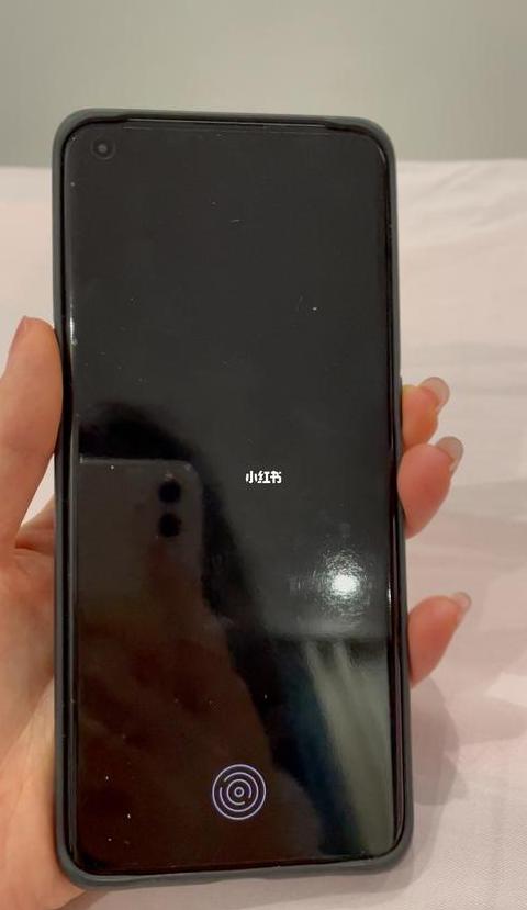 手机闪屏不开机怎么回事