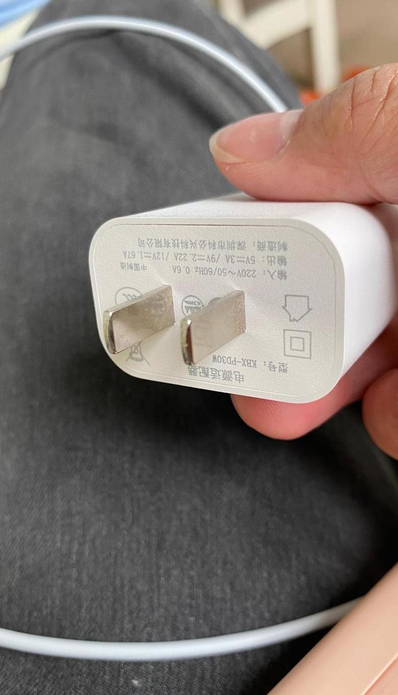 ipad air 5充电器可以充手机吗